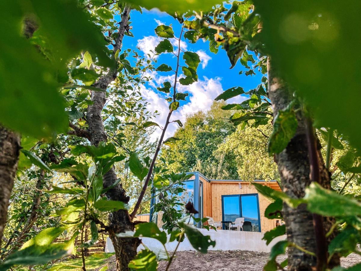 Bed and Breakfast Elysian Fields - The Island Tiny House Sadu Экстерьер фото