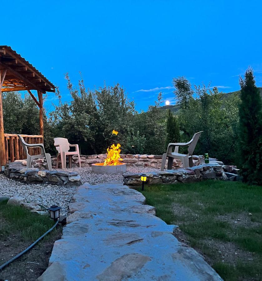 Bed and Breakfast Elysian Fields - The Island Tiny House Sadu Экстерьер фото