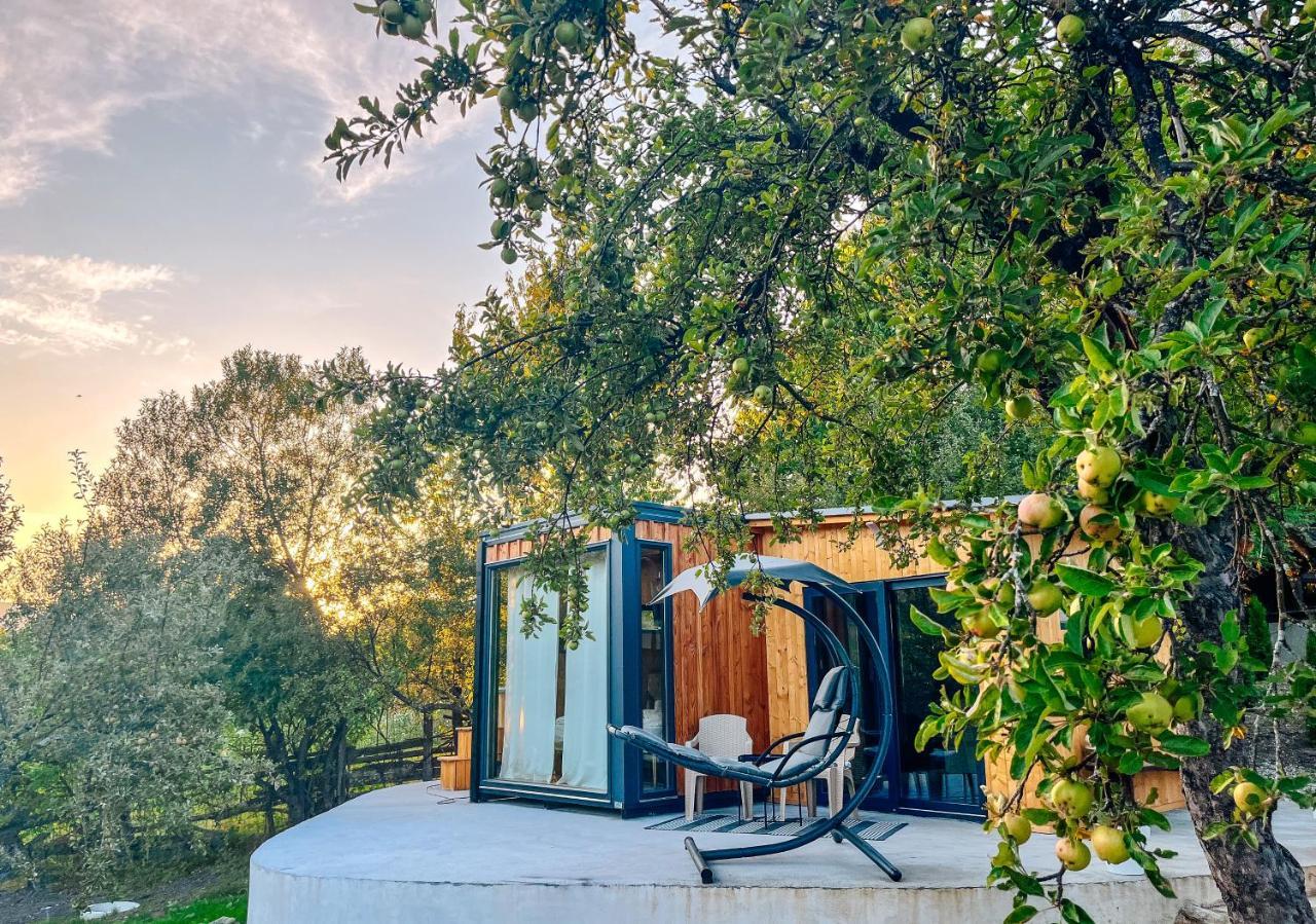 Bed and Breakfast Elysian Fields - The Island Tiny House Sadu Экстерьер фото