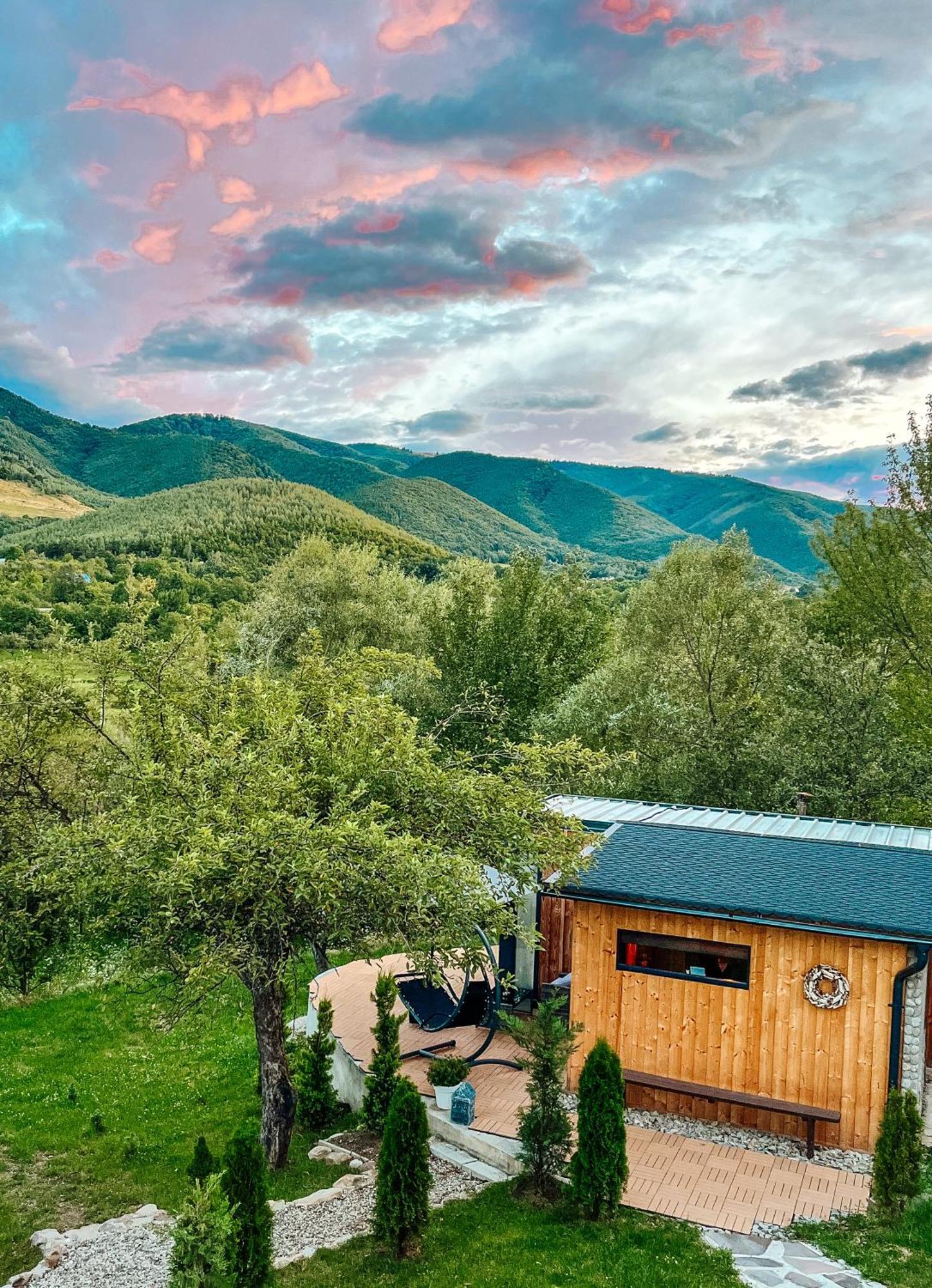 Bed and Breakfast Elysian Fields - The Island Tiny House Sadu Экстерьер фото